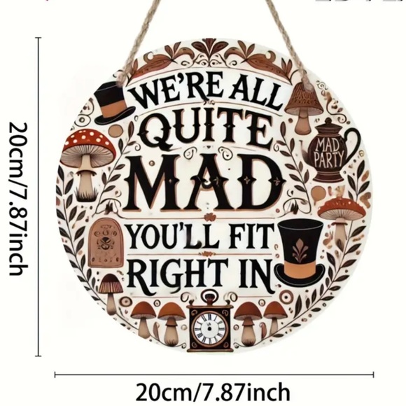 🌟Pick Any 2/$18 Sale Alice In Wonderland Sign - Picture 8 of 8